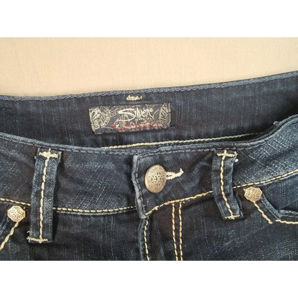 Silver Jeans Co Suki Bermuda Shorts Womens 27 Dark Wash Thick Stitch Denim